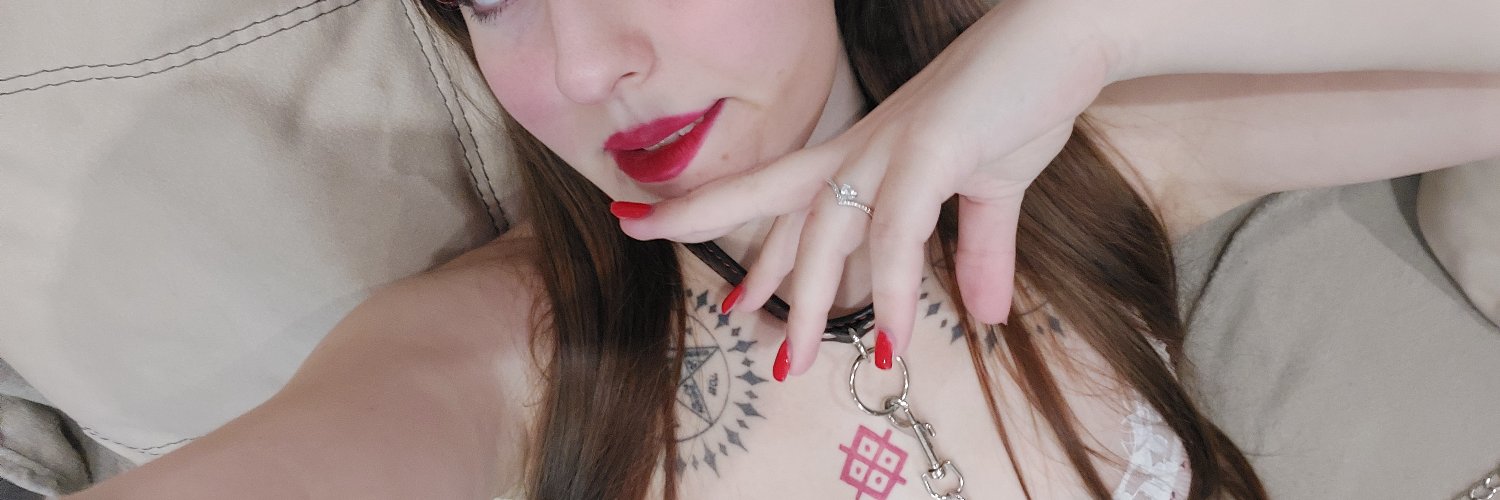 evamoolevamool's profile banner image
