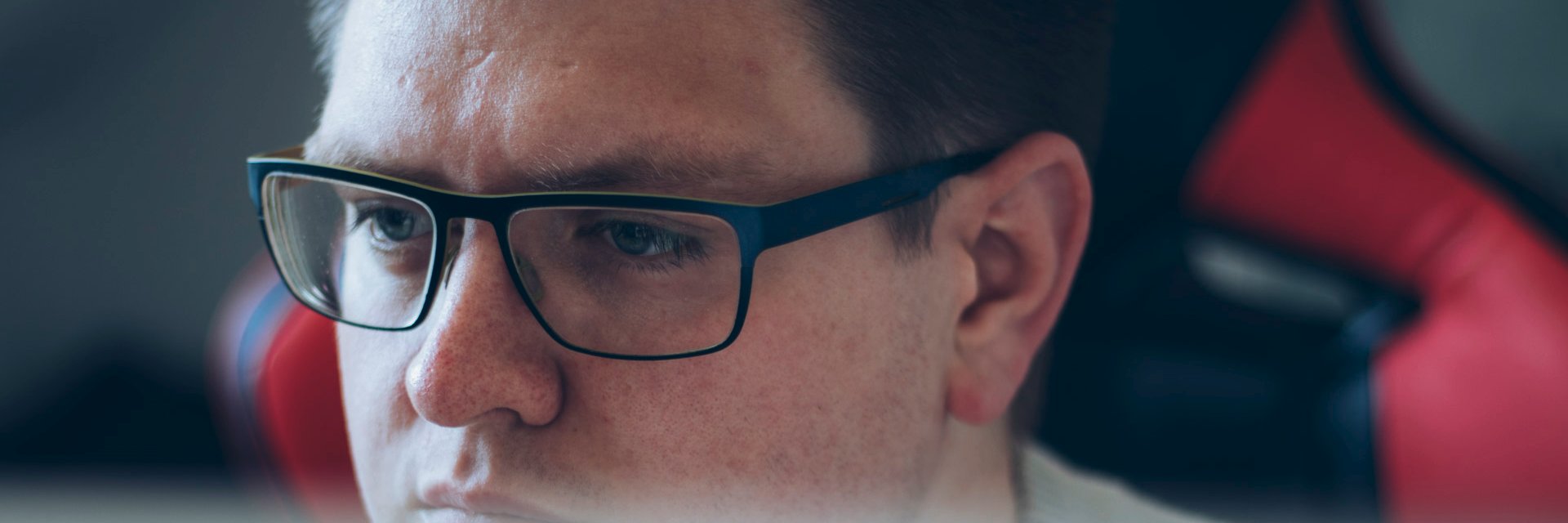 hesselberg's profile banner image