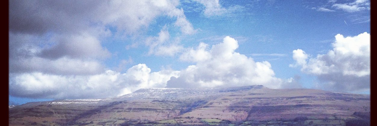 Fetska's profile banner image