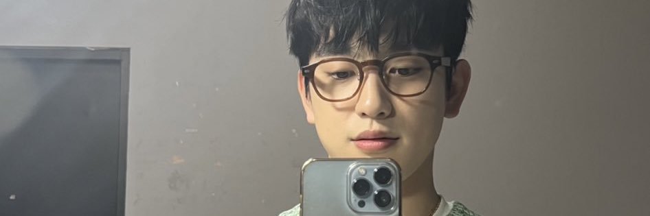 sanflowee's profile banner image