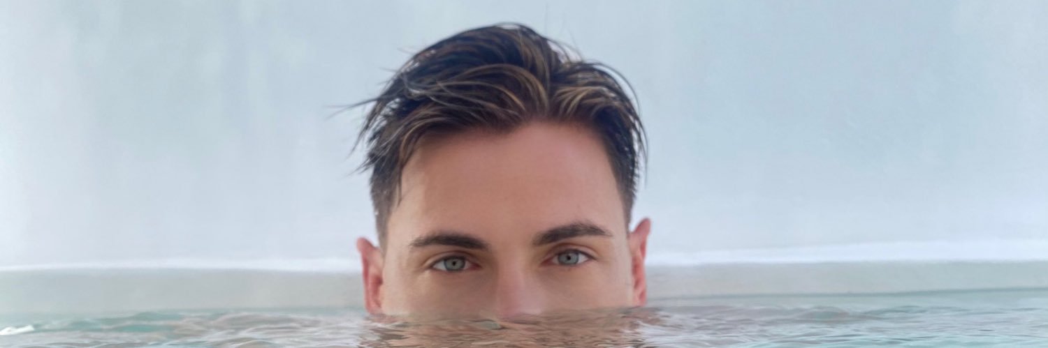 Mkael_Martin's profile banner image