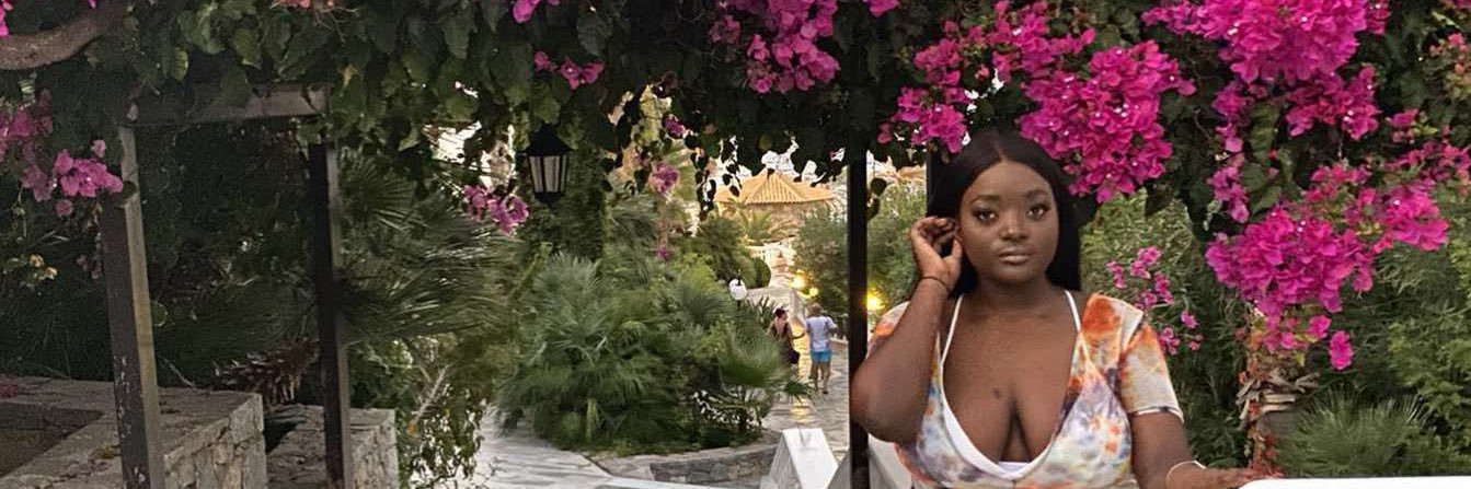 _Laurissa1's profile banner image