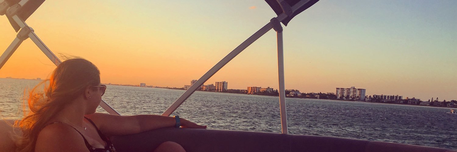 amygladis's profile banner image