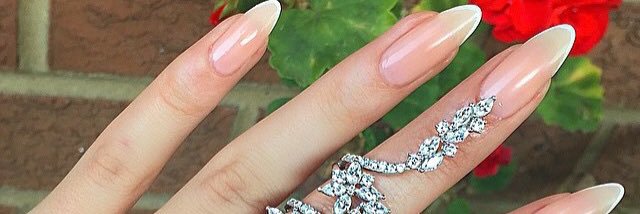 I N D A H ♔ banner