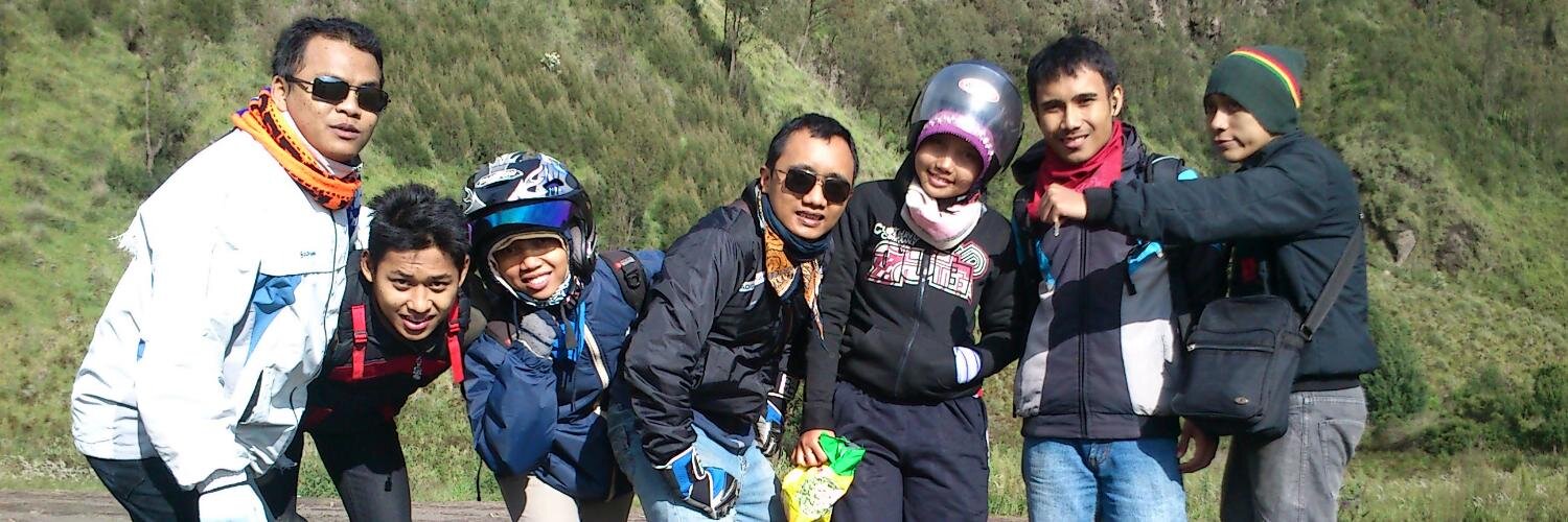 faiza_fahriz's profile banner image