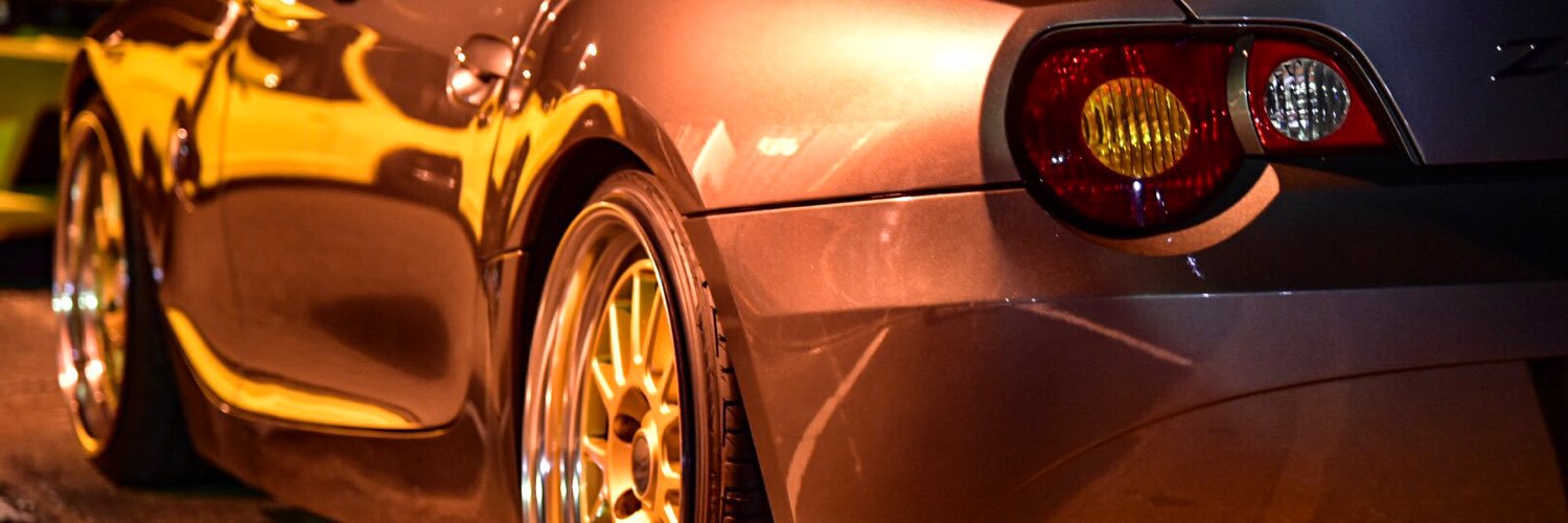 mbombm's profile banner image