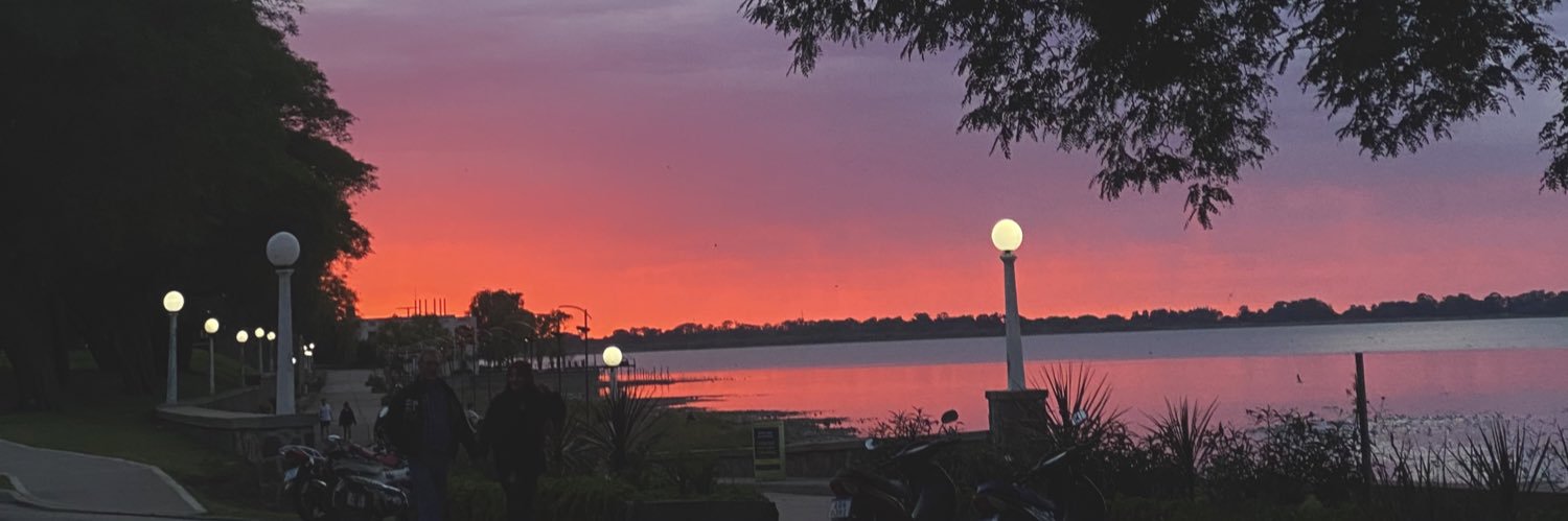 valenj___'s profile banner image