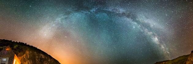 dianisaa's profile banner image