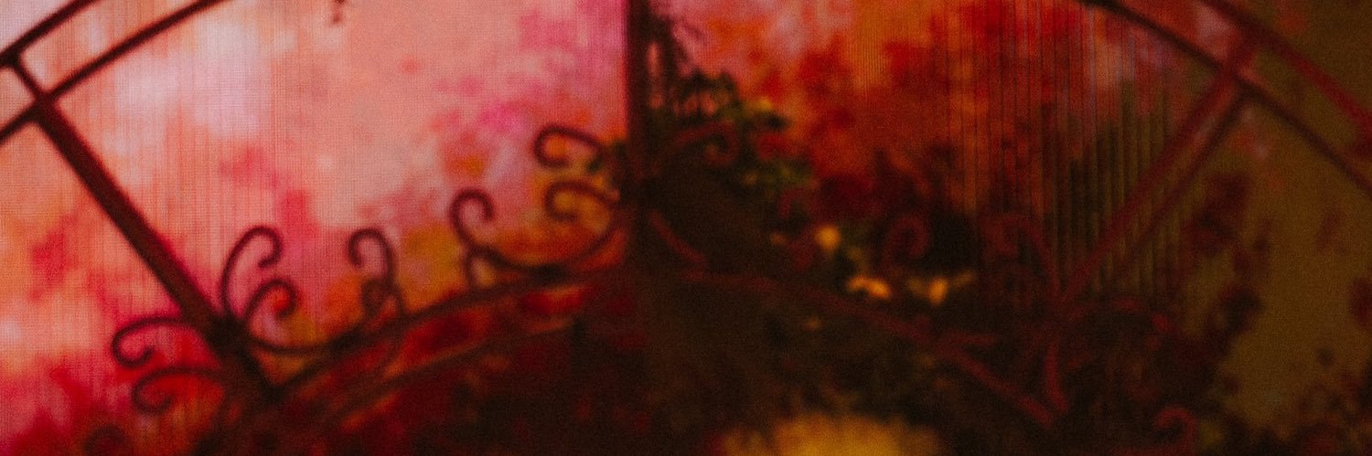 vhnicebitch's profile banner image