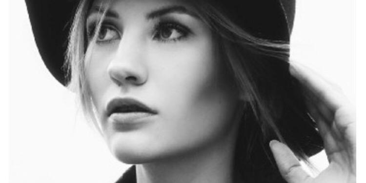 emmaoliviaward's profile banner image