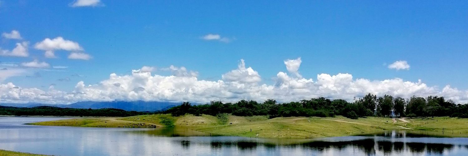 KarlaLozanoD's profile banner image