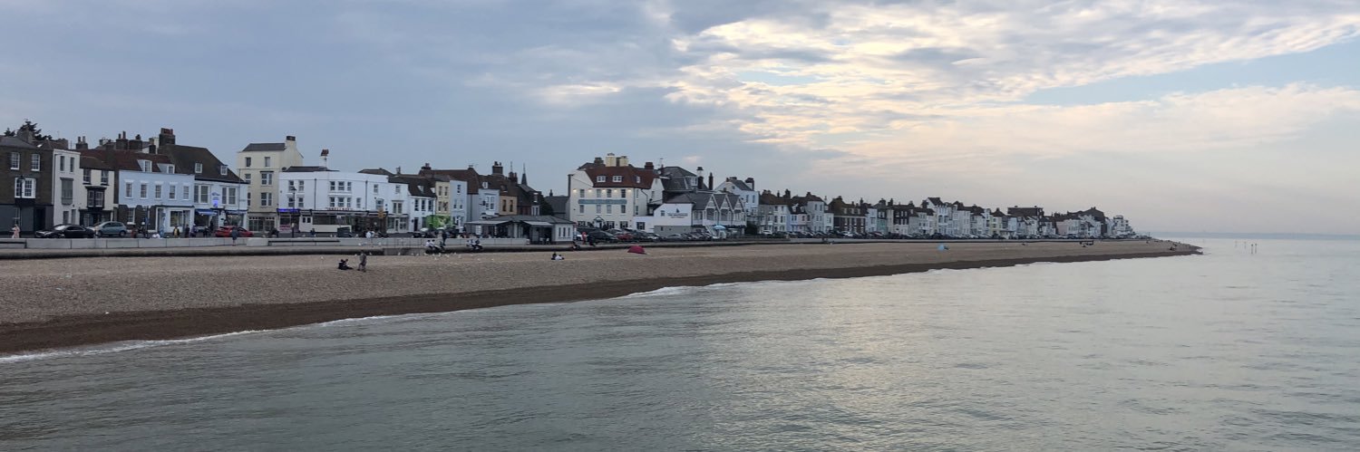 Dr Hannah Perrin banner