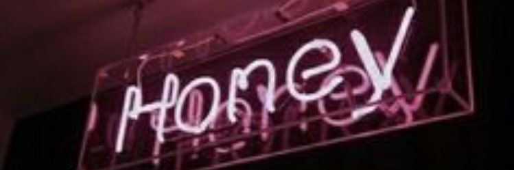 liv_willhite's profile banner image