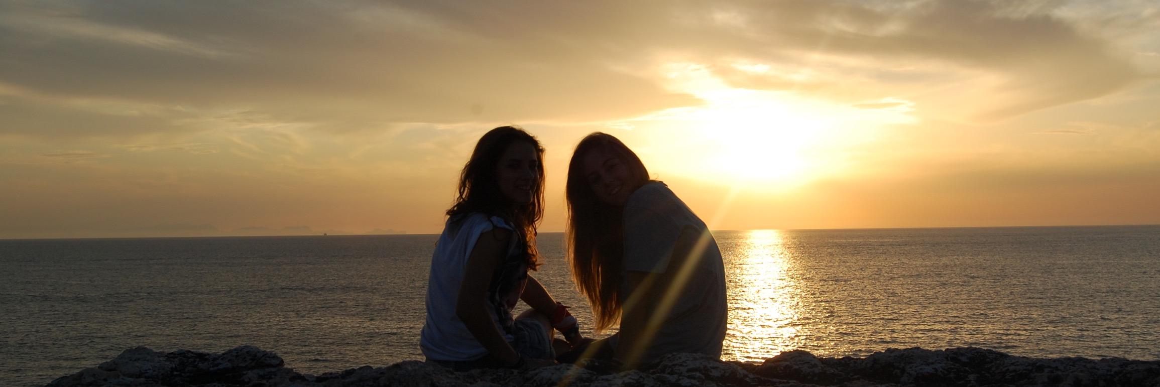 SaraBernet's profile banner image