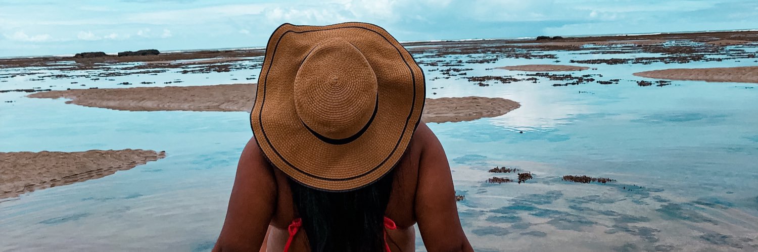 carlamoorena's profile banner image