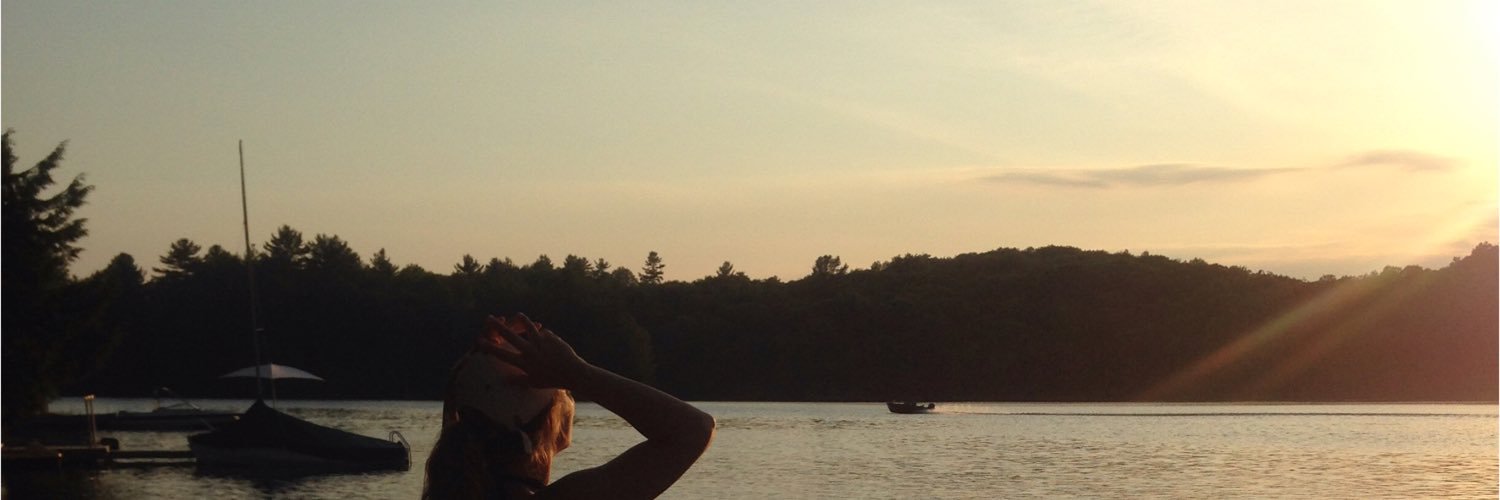 sararoselyn's profile banner image