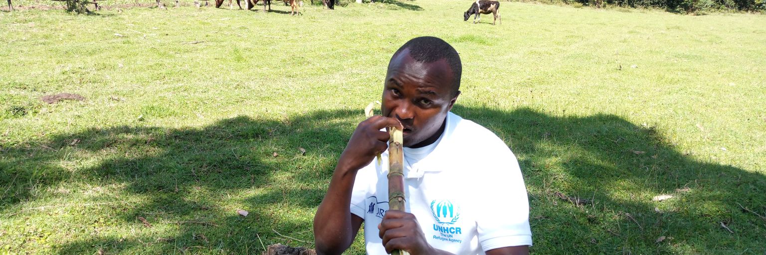 Apamwambeo's profile banner image