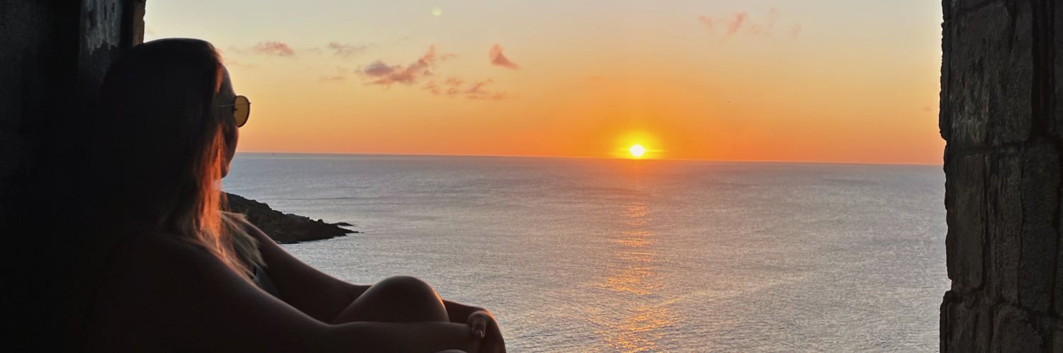 Bruna_Floripa's profile banner image