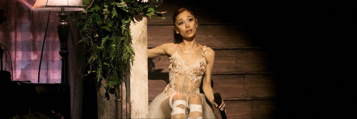 ariueu's profile banner image