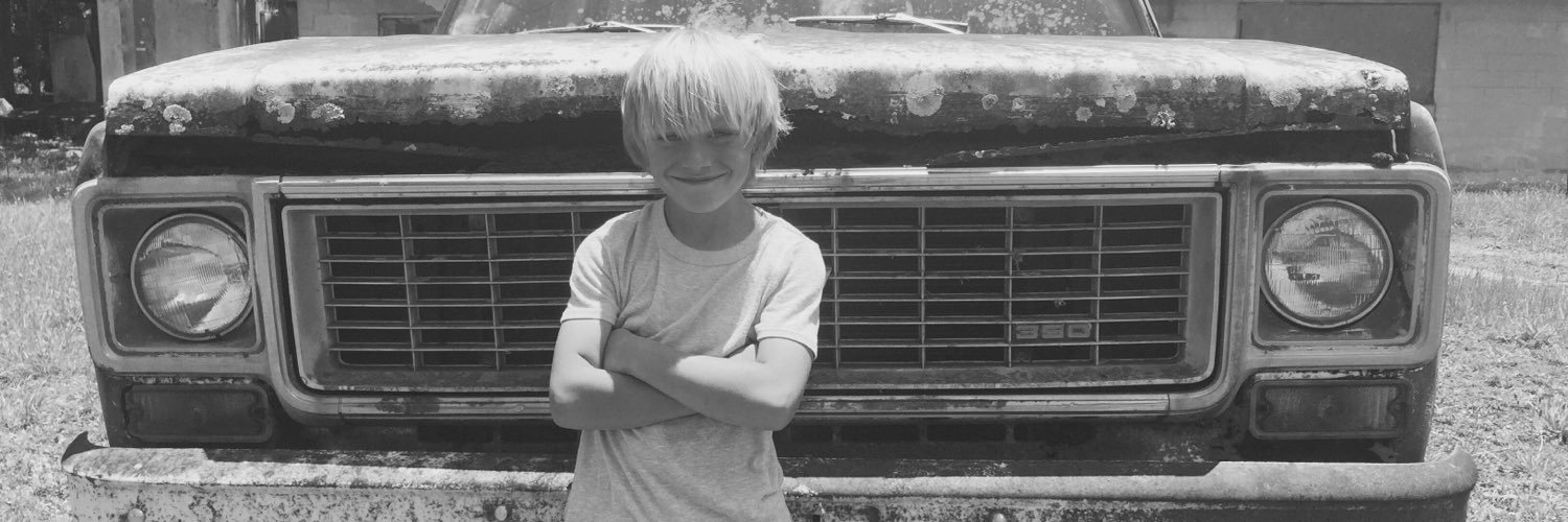 micklee68's profile banner image