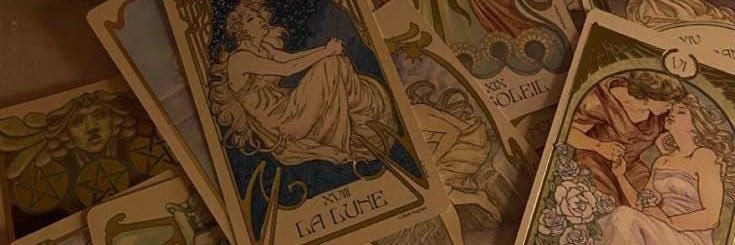 Luminara Tarot banner