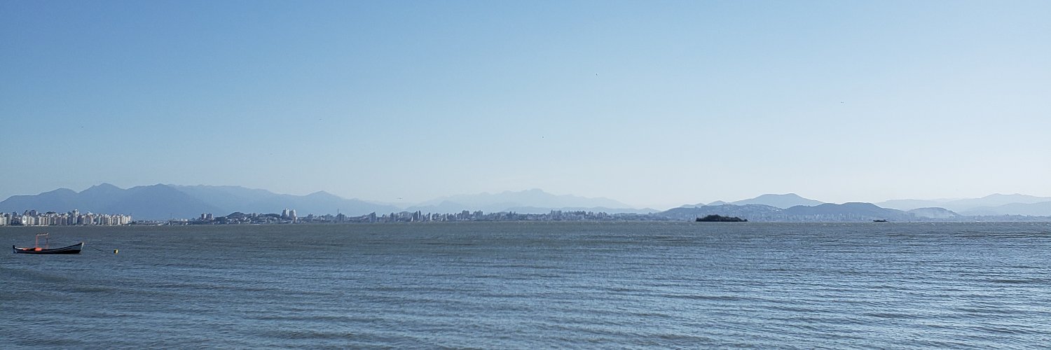 velhoerico's profile banner image