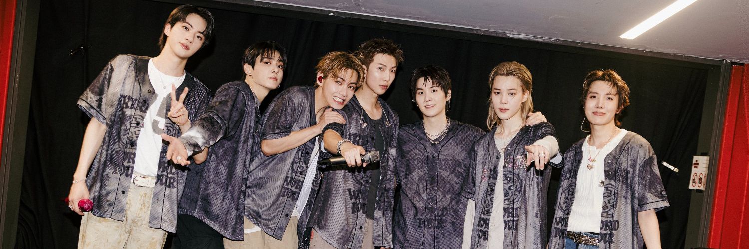 AnaYo1986's profile banner image