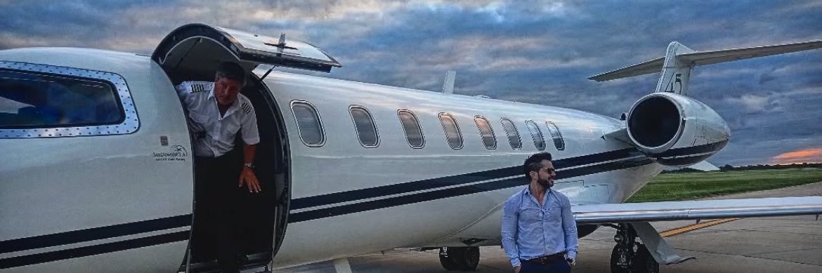 sirvanderlois's profile banner image