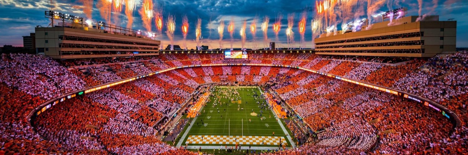 J_AMOORE's profile banner image