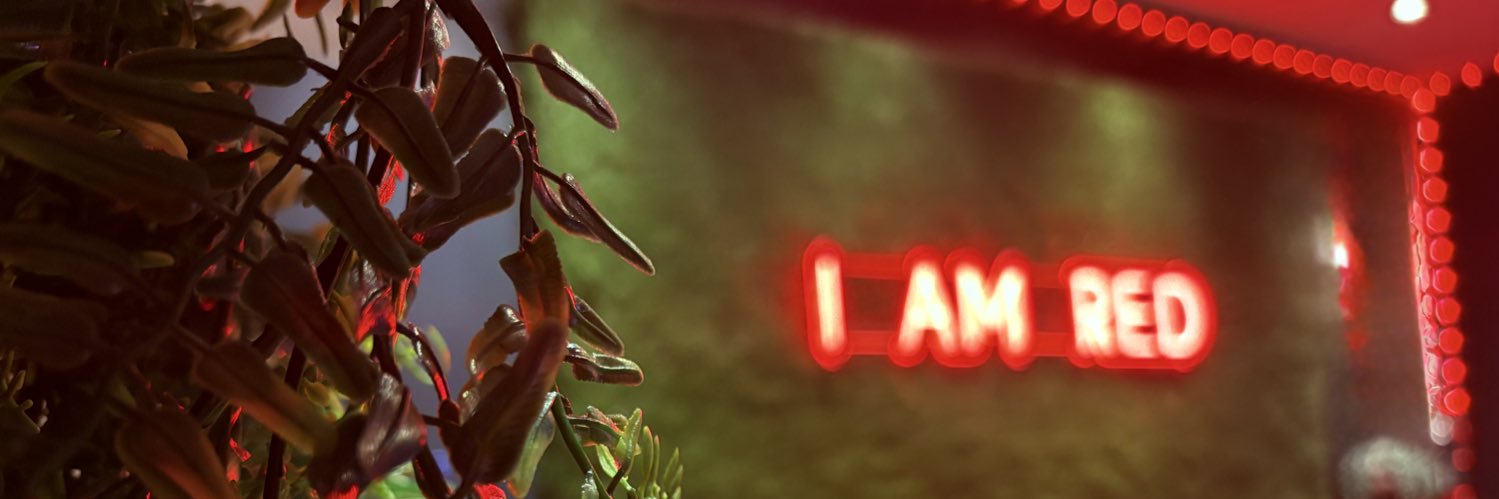 BarRed2012's profile banner image