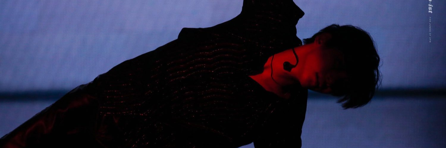 0126__jj's profile banner image