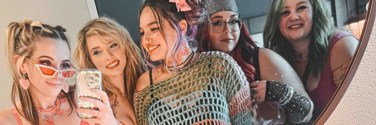 nickki1995's profile banner image