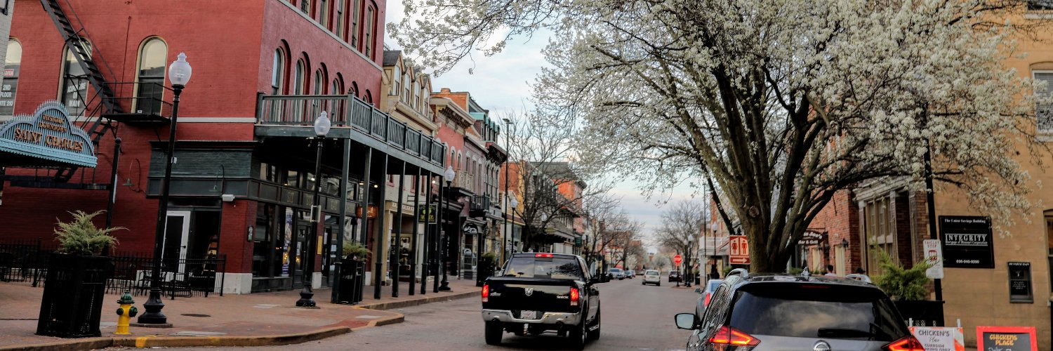 Discover St. Charles banner