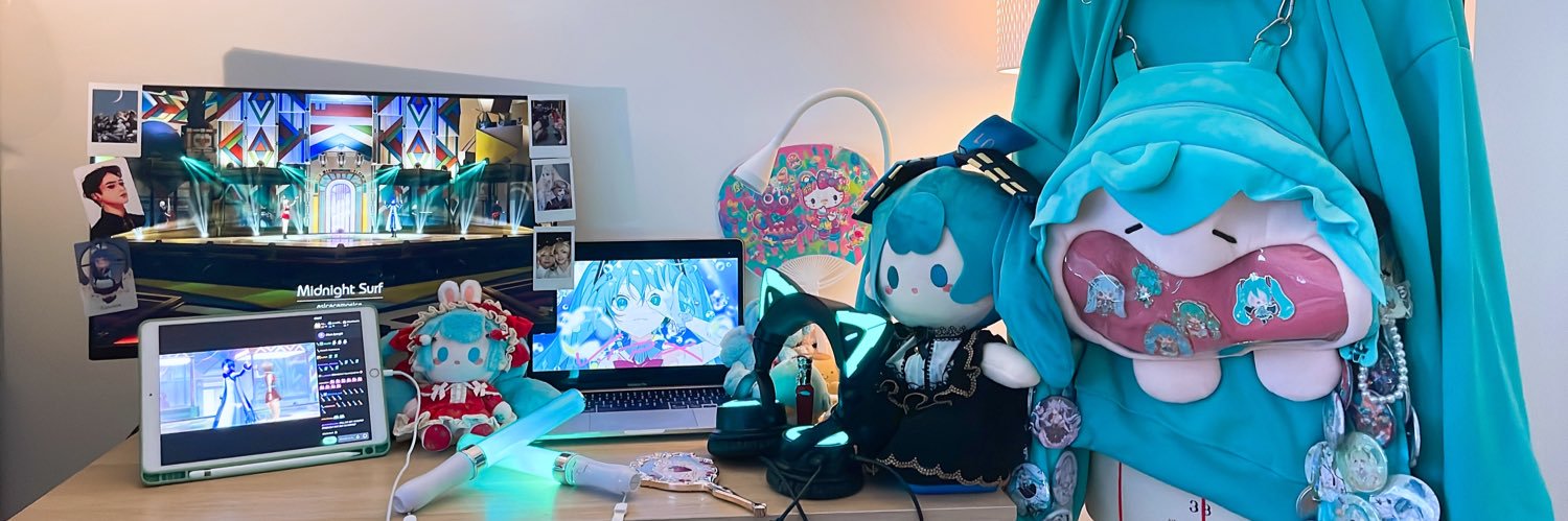 _minhanh__'s profile banner image