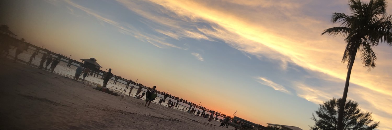 RachelBellll's profile banner image