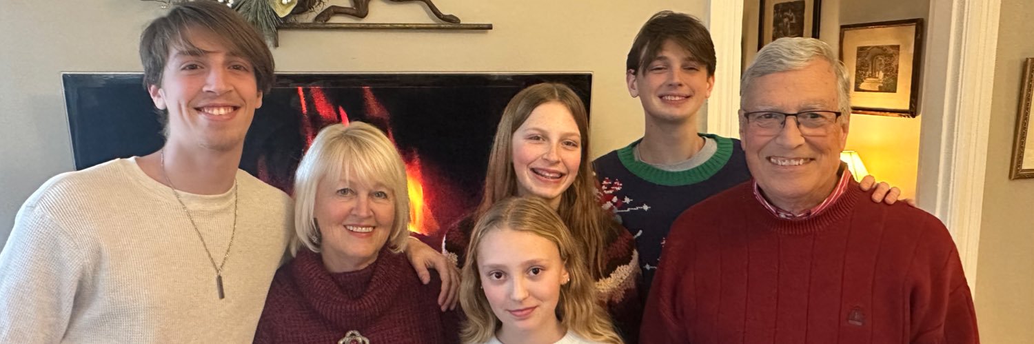 sue_scheiring's profile banner image
