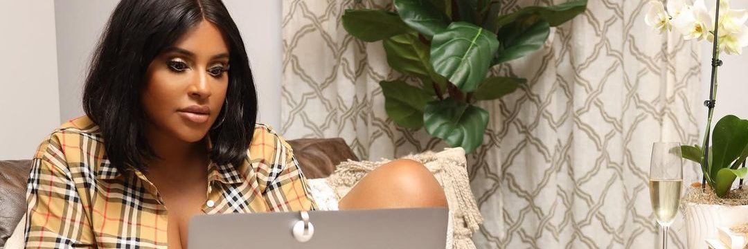 SaraFxtrd's profile banner image
