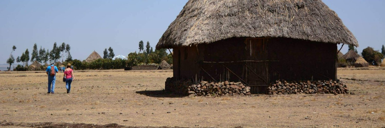 Valentina Correa U banner