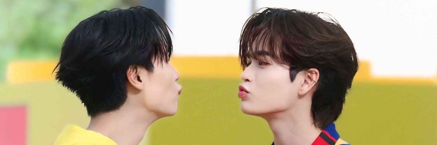 TheEchoC's profile banner image