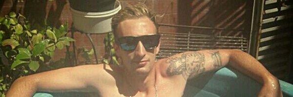 manuseve Profile Banner