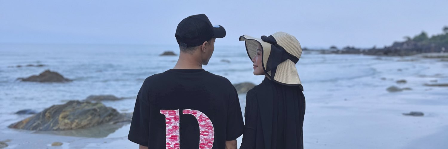 dianputeriii's profile banner image