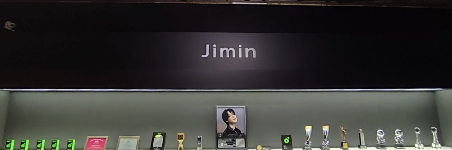 a,, troyemin ໑̣ banner