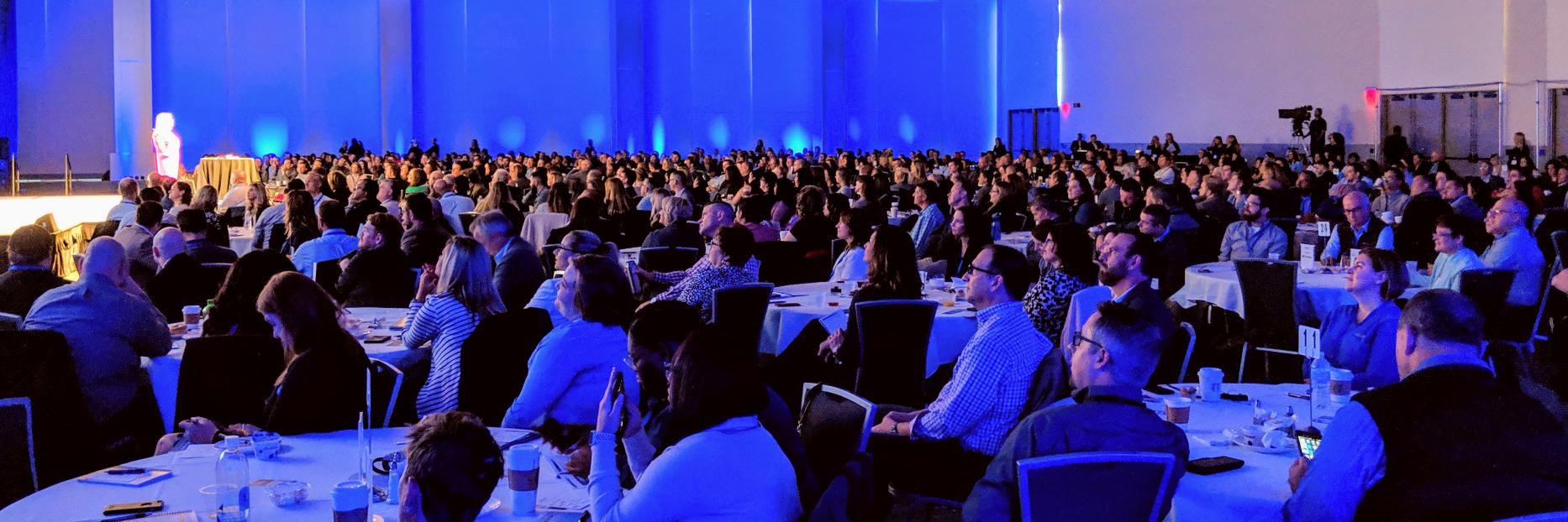 The Customer Service Revolution banner