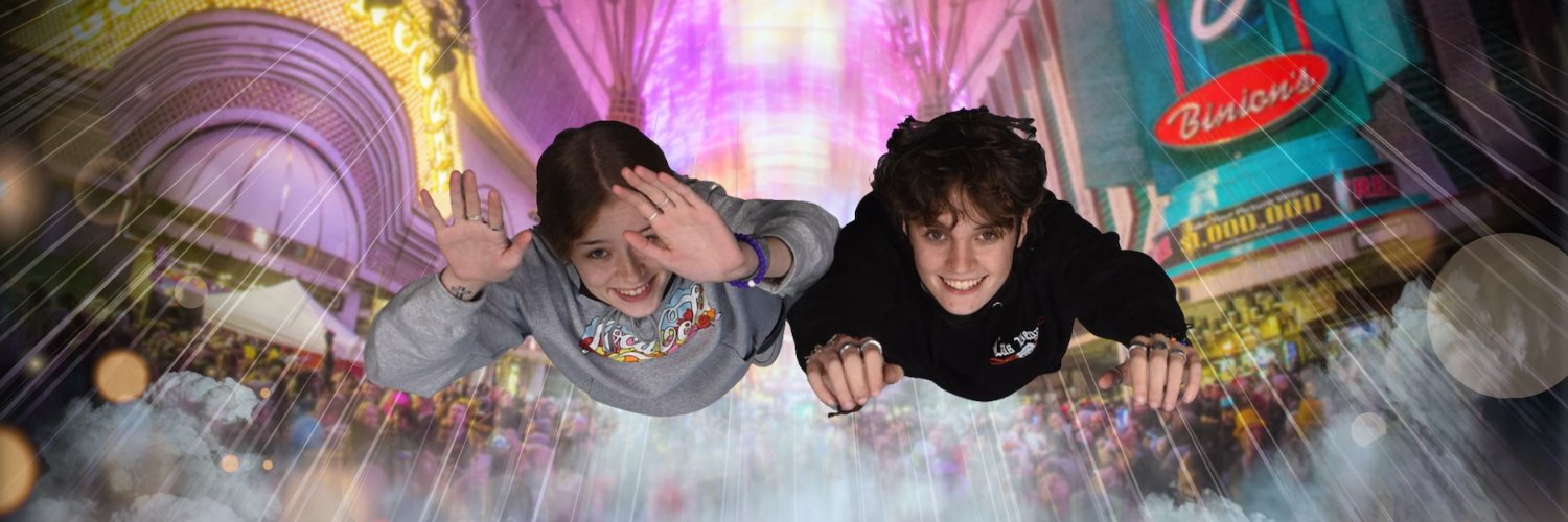 veeroe's profile banner image