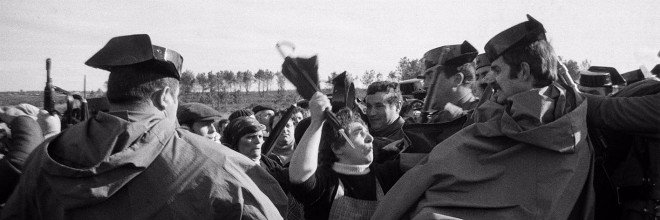 Superhéroe de barrio conflictivo banner