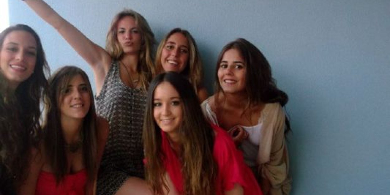 elisa_benito's profile banner image