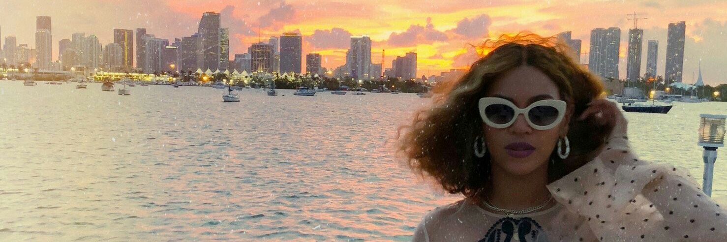 LisaHenner's profile banner image