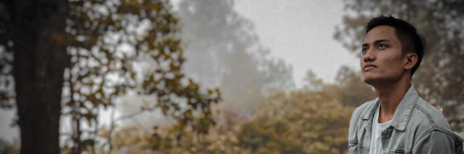 benare_'s profile banner image