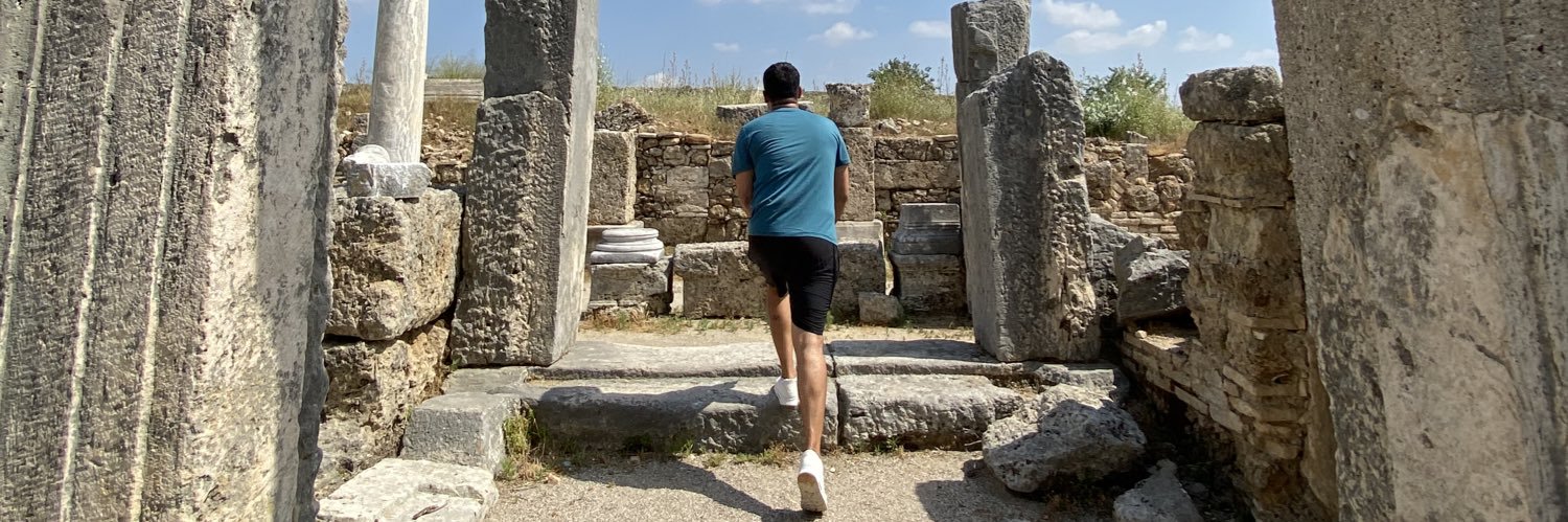 ozandemir's profile banner image