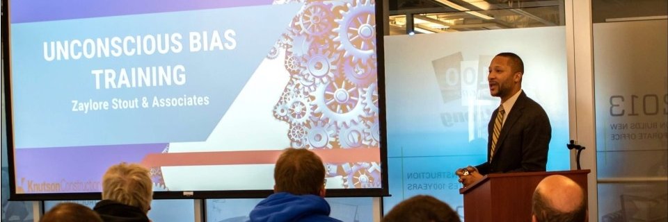 Zaylore Stout, Esq., SPHR. SHRM-SCP banner